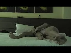 همسر لعنتی توسط غریبه گروه سکسی در موبوگرام ها در طبیعت