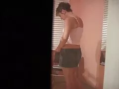MissAlice خودش را در بیدمشک نزدیک لینکدونی فیلم سوپر می کند
